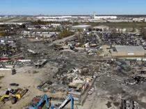 US grounds MD-11 cargo planes after deadly crash