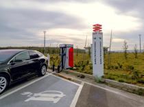 Number of registered electric cars surpasses 330,000