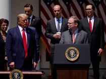 Trump hints economic adviser Hassett may be Fed chair pick