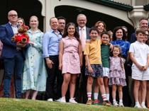 Australia bans under-16s from social media in world-first crackdown