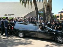 Australia holds first funeral for Bondi Beach attack victims