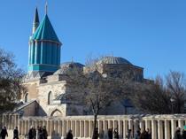 Konya marks anniversary of Rumi’s passing with global visitors, ceremonies