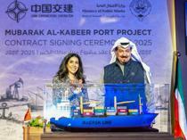Kuwait signs $4.1 billion deal with China to build port
