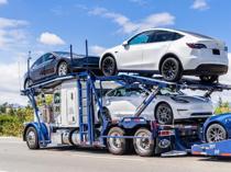 US probing difficulty unlocking Tesla doors after accidents