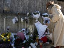 Bardot to be buried in Saint-Tropez amid tribute debate