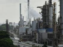 US plan to seize Venezuelas oil industry faces major hurdles