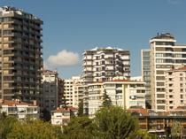 Foreign buyers now opt for smaller-sized properties