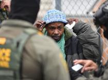 US ends protection for Somalis amid escalating migrant crackdown