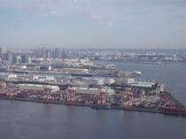 Japan records 5th straight yearly trade deficit