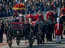 EU leaders arrive in India, hoping to seal free trade deal