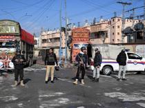 Separatist attacks in Pakistan kill 33