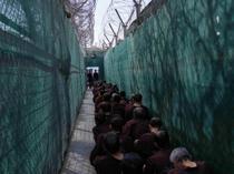 US completes transfer of ISIL detainees from Syria to Iraq: CENTCOM