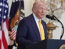 Trump warns Britain not to give away base as US mulls Iran attack