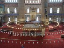Special carpet produced for Selimiye Mosque
