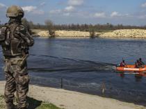 Greece to extend fence along entire Turkish border