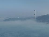 Thick fog paralyzes transportation across Istanbul
