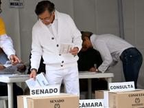 Colombia elects new divided Congress