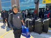 Iran womens football team arrive in Türkiye on way home