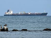 Trump says Russia can deliver oil to Cuba