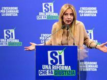 Italian PM seeks to revive fortunes with electoral reform