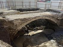 Historic arch bridge unearthed during roadworks in northern Türkiye