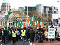 Irish police chief denounces oil refinery blockade