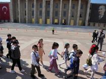 Turkish parliament to showcase students’ wishes for Children’s Day
