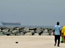 Trump vows US will sink any Iran boats that challenge blockade