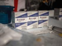 Much-hyped Alzheimers drugs do not help patients, review finds