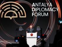Erdoğan holds flurry of talks with leaders at Antalya forum