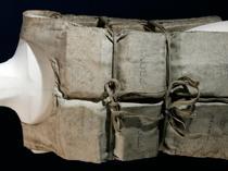 Titanic survivor’s life jacket sells at auction