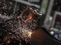 Manufacturing capacity utilization rate at 73.8 percent in April