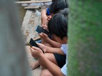 No meaningful shift from social media sites after Australia teen ban