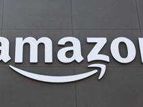 Amazon opens up logistics network to other business