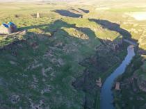 Ancient Ani Bridge restoration becomes symbol of Türkiye-Armenia thaw