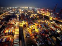 China to work with US on slashing tariffs