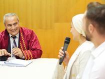 Symbolic officiants rise as new wedding trend