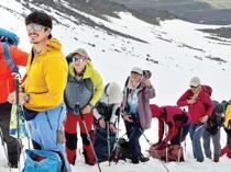 Mount Ağrı hosts 1st climbers of season