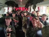 Russia, Ukraine exchange 160 captured soldiers each