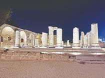 Side debuts museum night-tour routes