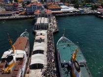 Summer crowds arrive on Istanbuls Büyükada