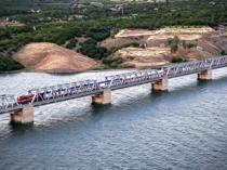 Türkiyes longest railway bridge marks 40 years