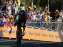 Seixas limits damage on hotly-anticipated Tour debut
