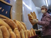 Authorities eye lower bread prices with large-scale bakeries