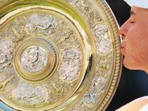 Noskova wins maiden Grand Slam title