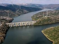 Dry spell deflates water lifelines of two major metropolises