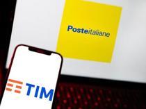 TIM board approves Poste Italianes 10.8 bln euro bid