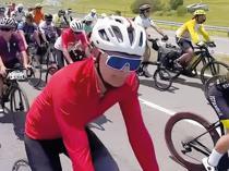 Ousted governor vows to ‘keep pedaling’ after tights controversy