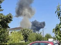 Pilot ejects safely as F-16 crashes during training