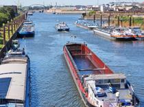 Germanys dry rivers spark battle on engineering